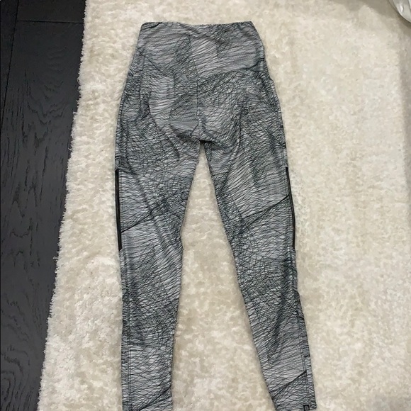 Onzie Midi legging - Picture 5 of 6